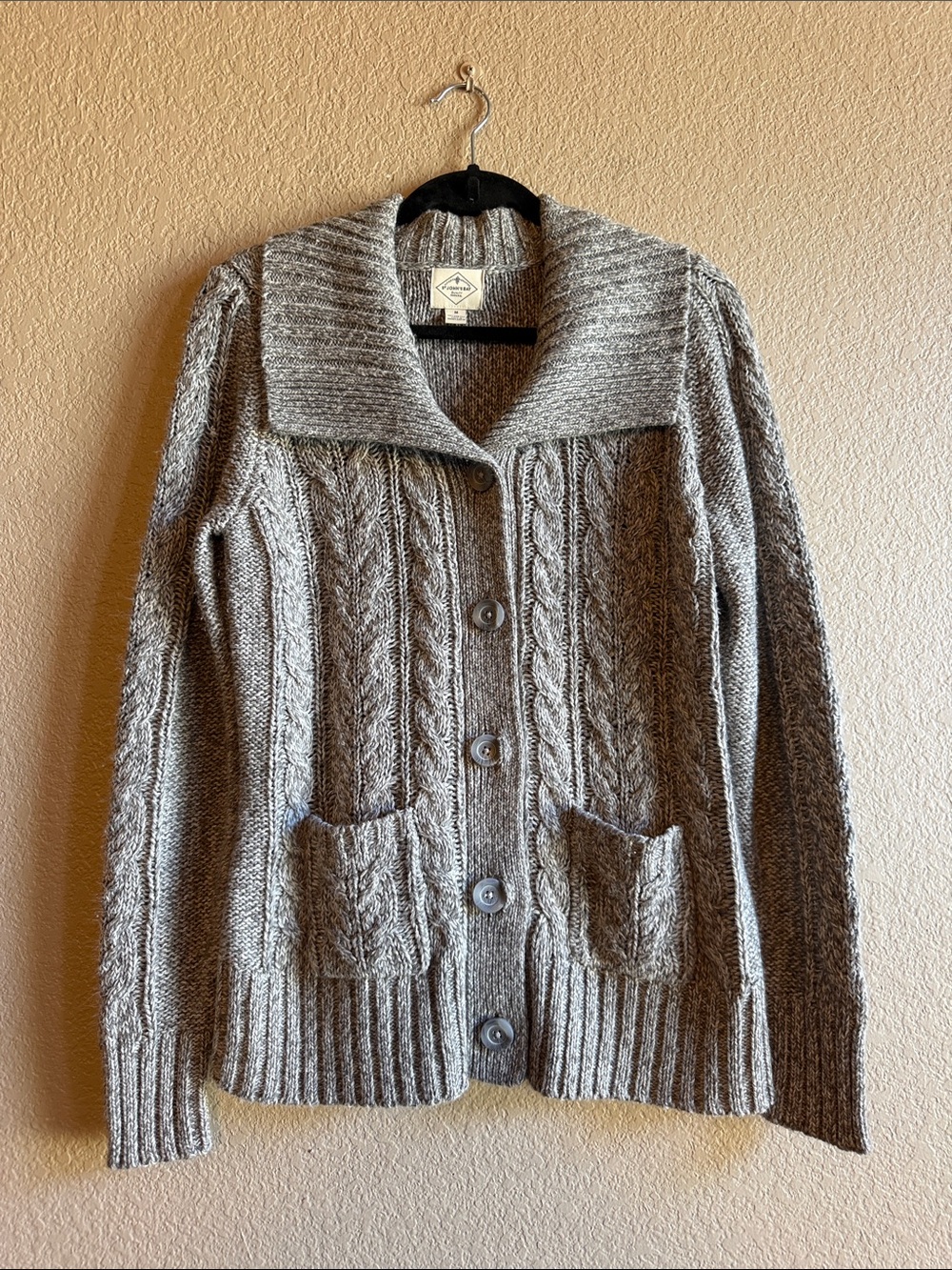 Cozy Cable Knit Button-Up Sweater Cardigan - Gray